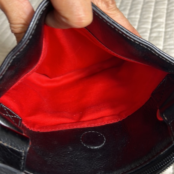 Hobo Black Crossbody Bag - Picture 7 of 14